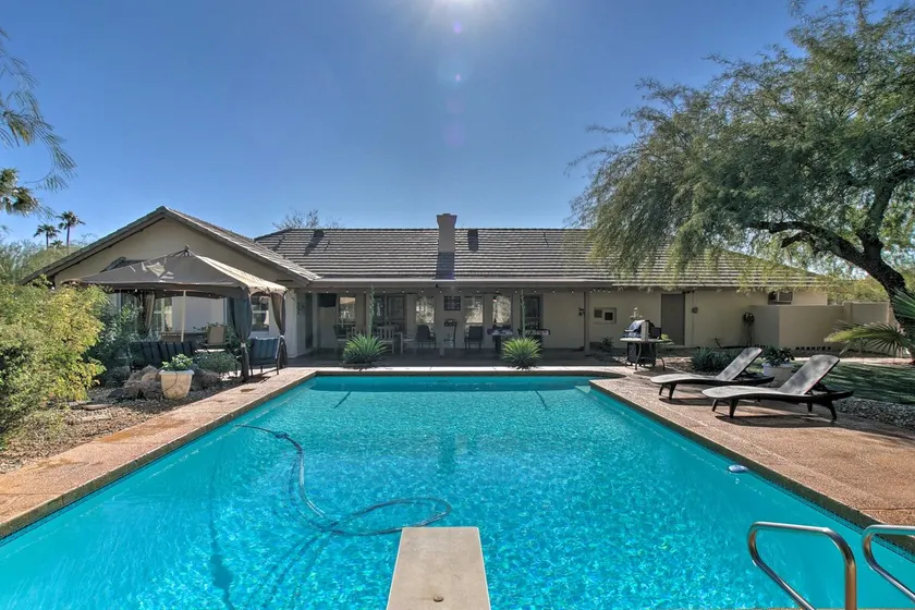 Game Room, Fire Pit & Putting Green: Glendale Home - Image 1