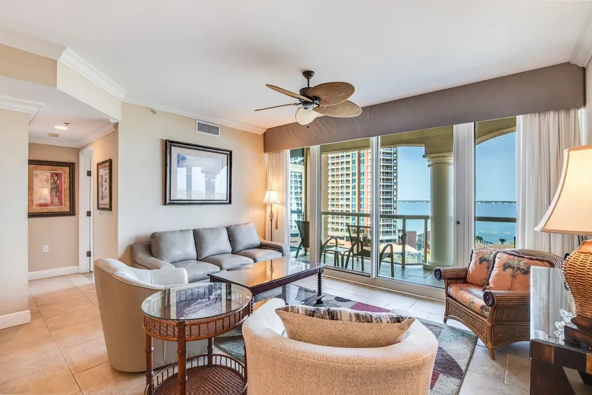 1 Portofino 1005 - Image 1