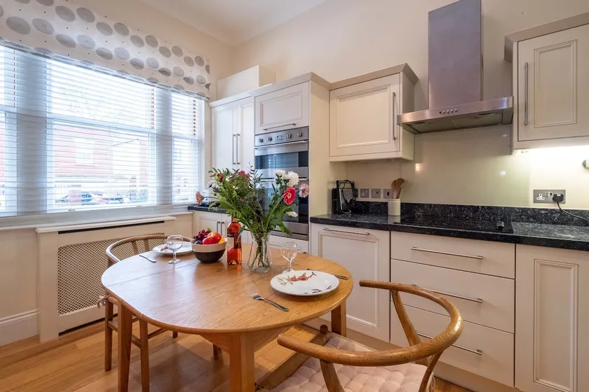 Polly's - Aldeburgh Coastal Cottages - Image 1