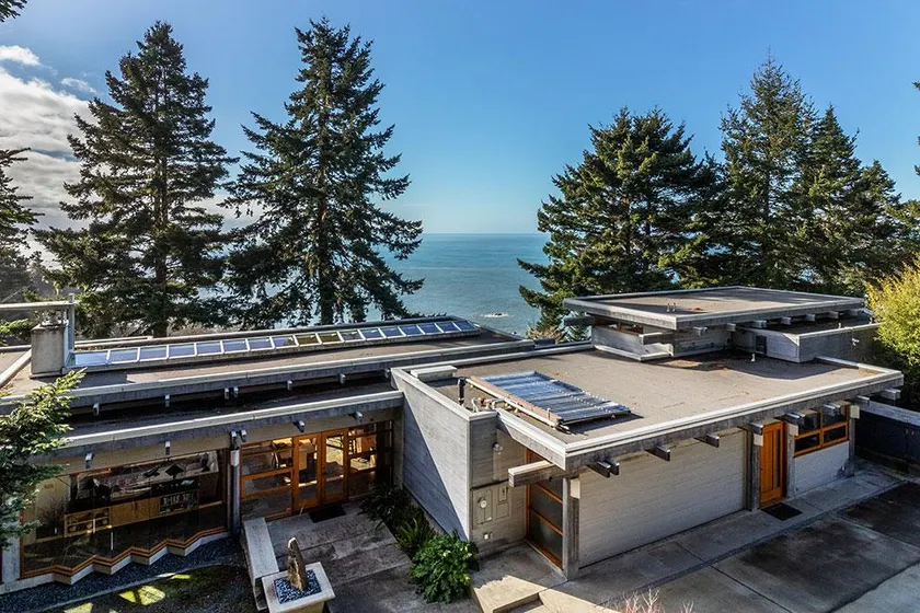 North Coast Sanctuary ~ Custom Home mit Meerblick, Decks, Terrassen und Whirlpool - Image 1