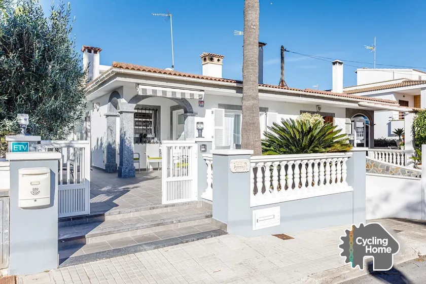 Chalet Can Parragó - Image 1