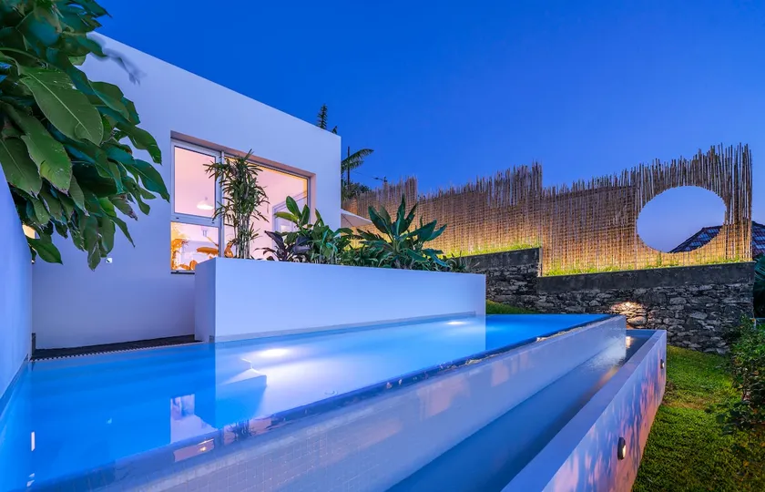 Casas da Vargem shared swimming pool by an island apart - Image 1