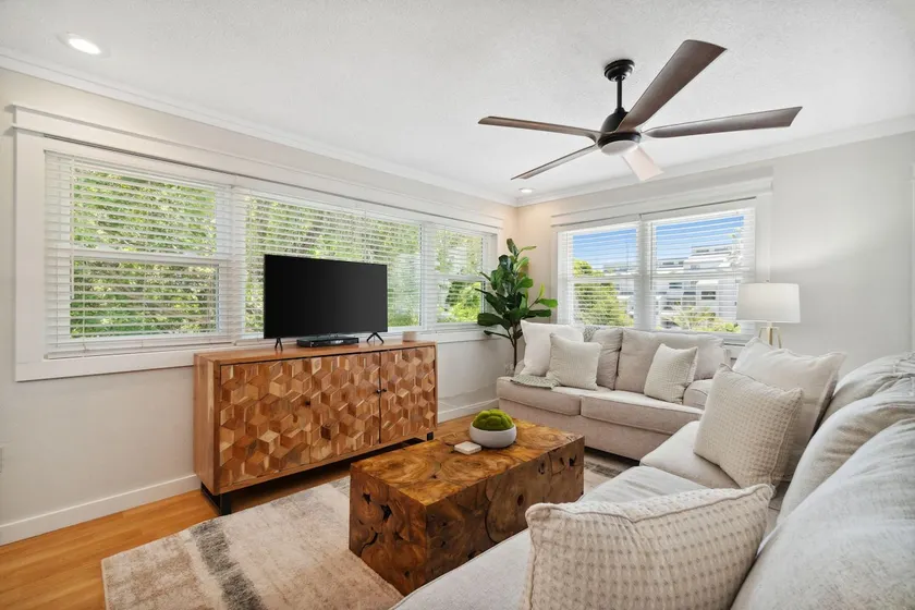 Coastal Classic Blue Mountain Beach Condo! Perfekt til familier 🌊 - Image 1