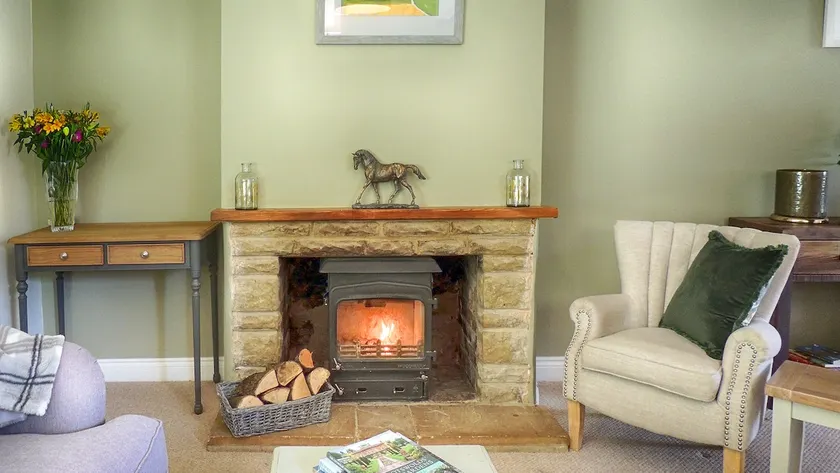 Ivy Cottage - Image 1