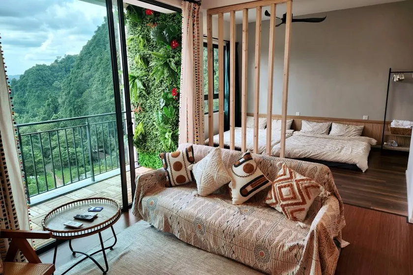 Boho | Hotspring | Netflix | Lost World of Tambun - Image 1