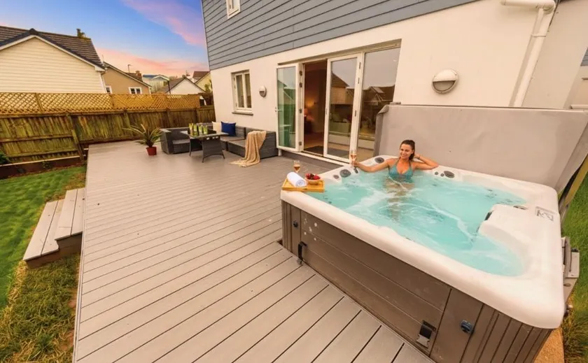 Croyde Ocean Breeze 5 Bedrooms - Image 1