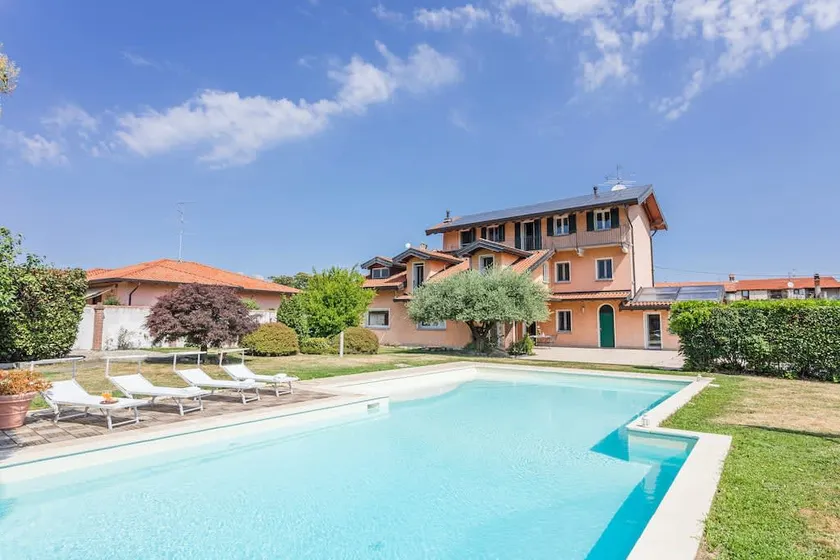 Villa near Milan with swimming pool - Image 1