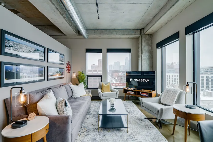 Minnestay * Sable 73 Alkoven ★ Nordschleife ★ Nordisch ★ WeWork - Image 1