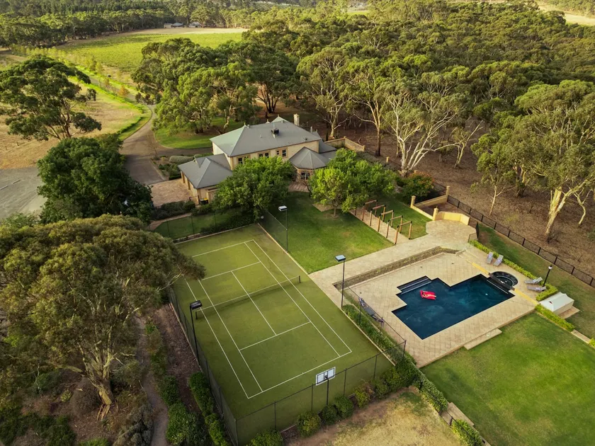 Millon Estate - Image 1