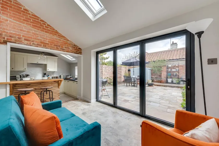 3 Bed in Wangford oc-frs - Image 1