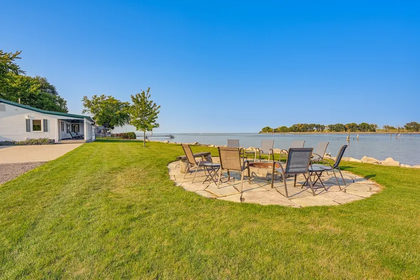 Waterfront Bay City Home w/ Dock & Boat Launch! - Image 1