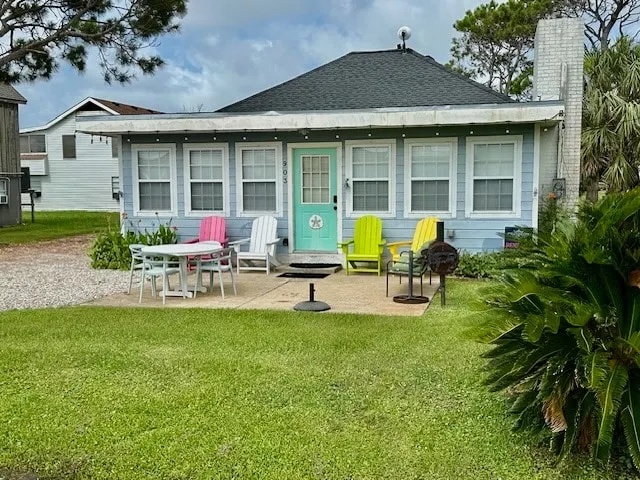 Siren Cove Walk to Beach Groovy Vibe - Image 1