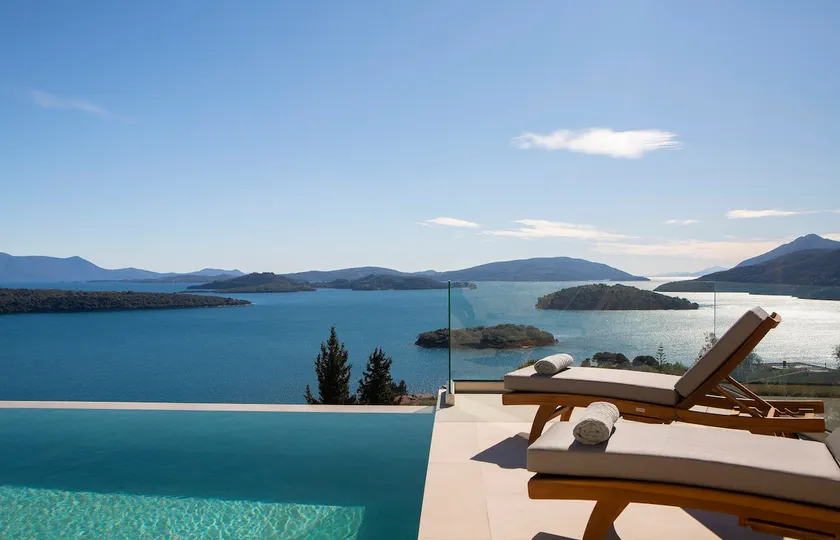 Elegant stone-built Villa, with heated pool and amazing view - Image 1