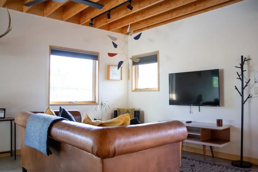 ADU | Stylish Guesthouse | Walk to Downtown! - Image 1