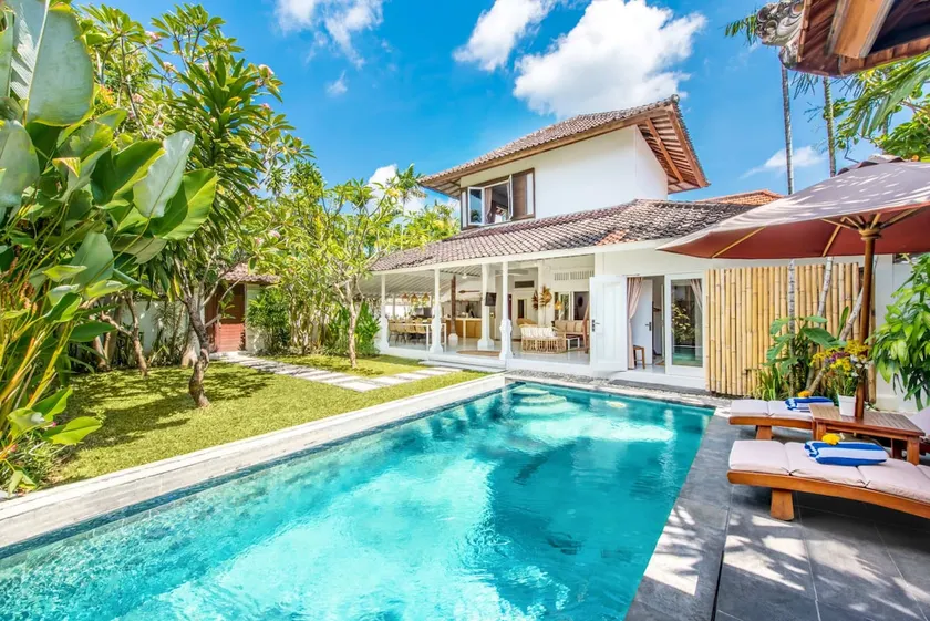 Villa London - Private 4 BDR Villa in Seminyak, Pool & Garden in prime Location - Image 1