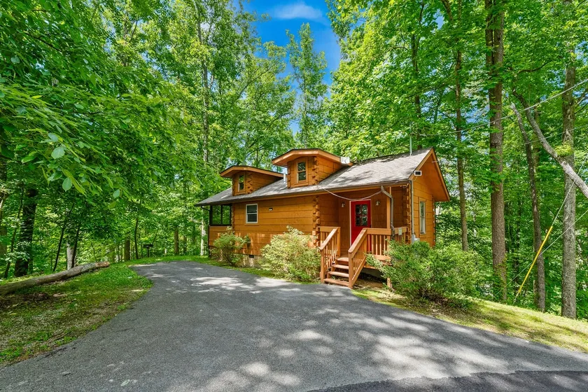 Secluded Smoky Cabin with Abundant Outdoor Fun - Image 1