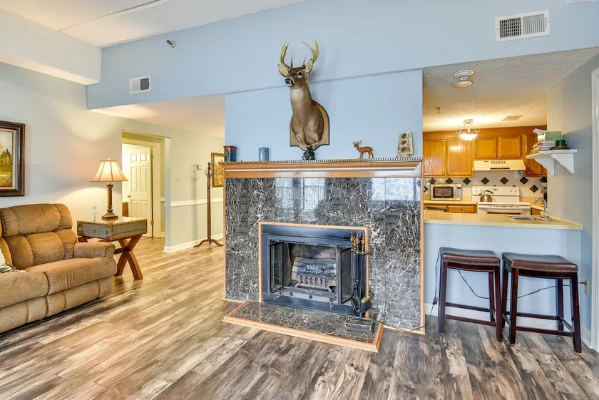 4 Mi Sugar Mtn Resort: Renovated Condo w/ Views! - Image 1