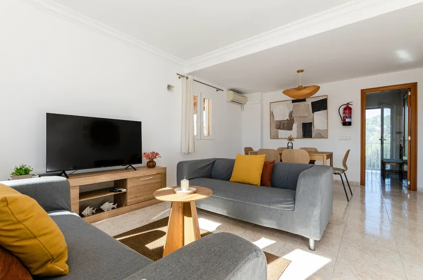 YourHouse Ca Na Xisca - Image 1