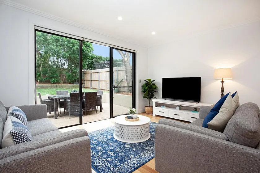 RIPPLES-hosted by:L'Abode Accommodation - Image 1