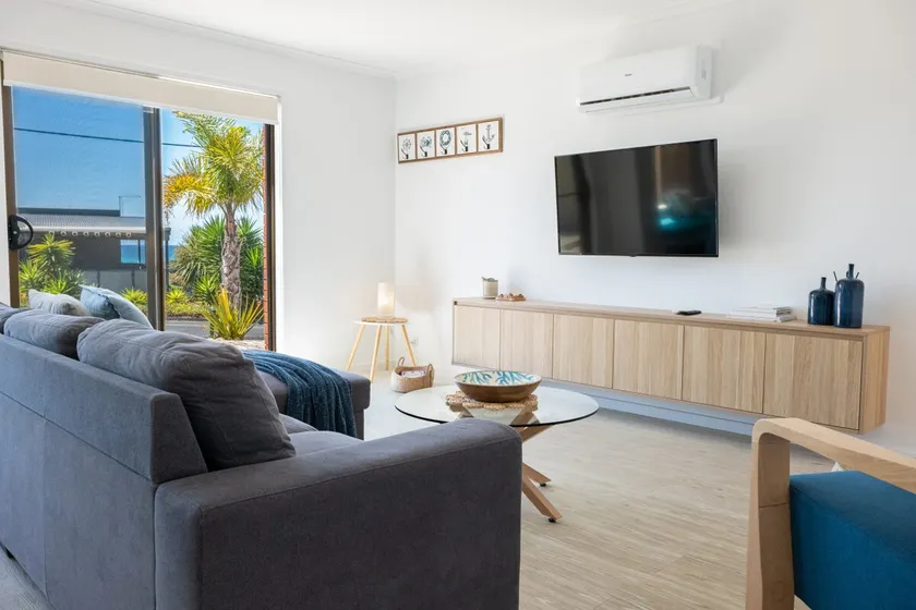 Shore Line Villa @ The Blue Seas - Image 1