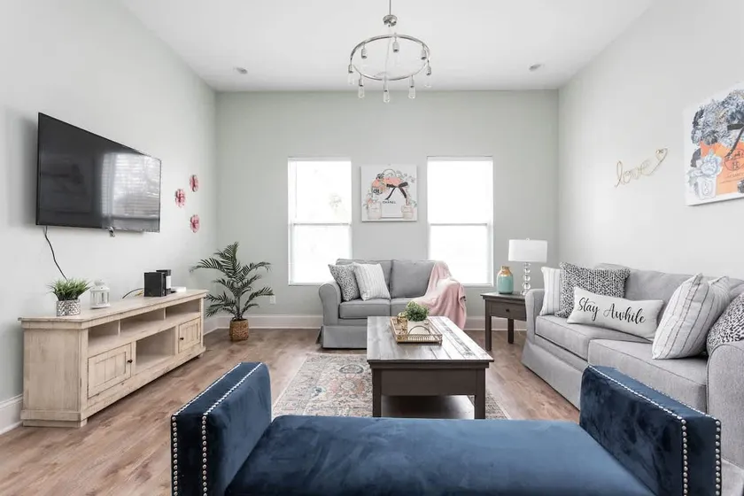 5 BR with New Arcade Near Lucas Oil Stadium! - Image 1