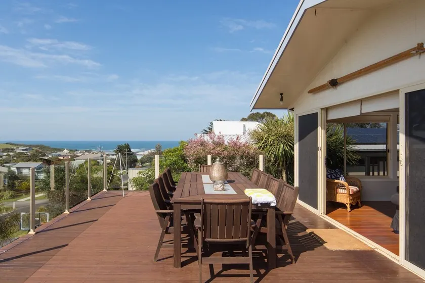 Surf188 - Image 1