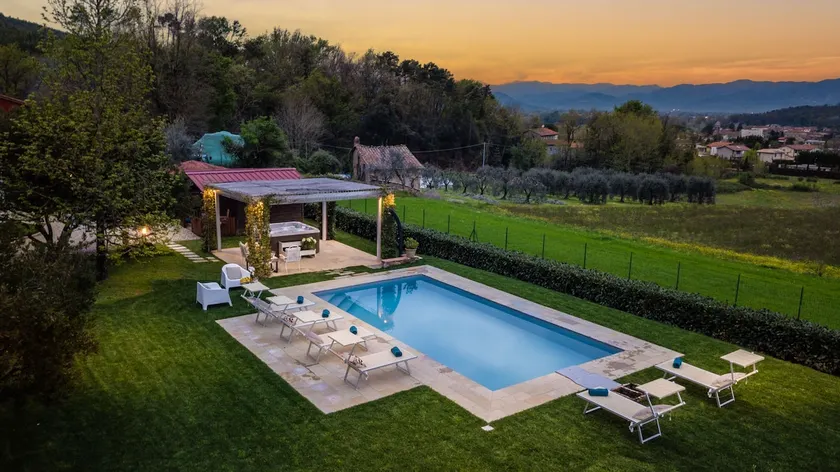 Villa mit Grill, privatem Pool und Garten - Image 1