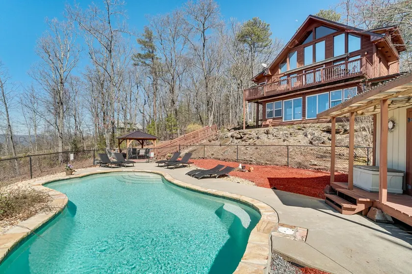 Redesignet Cabin w / Pvt Pool - 6 miles til Helen! - Image 1