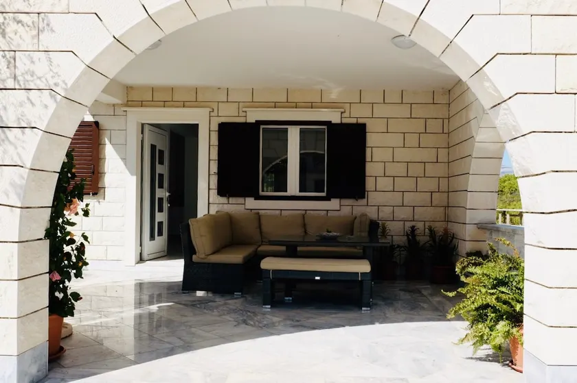 Villa Tonika - Image 1