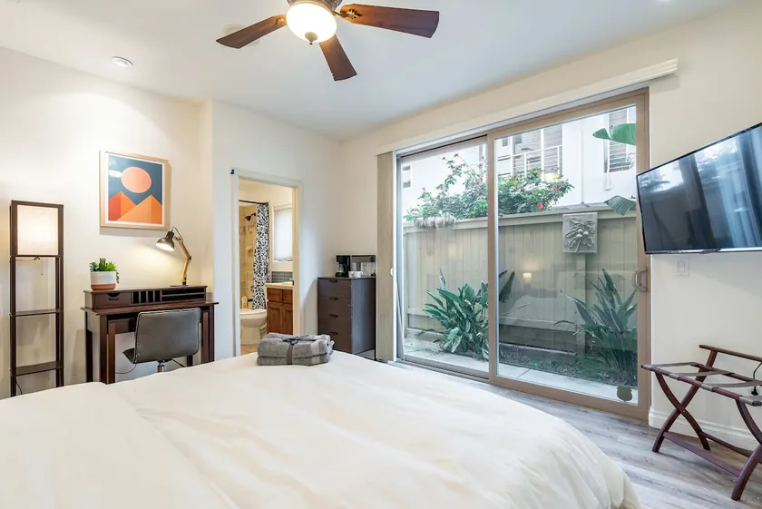 The San Diego Studio - Free Parking - Image 1