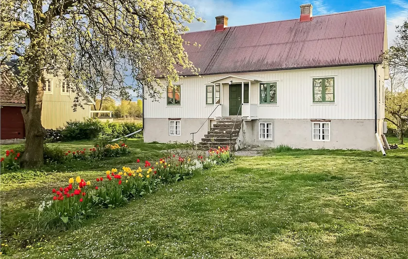 2 bedroom beautiful home in Köpingsvik - Image 1