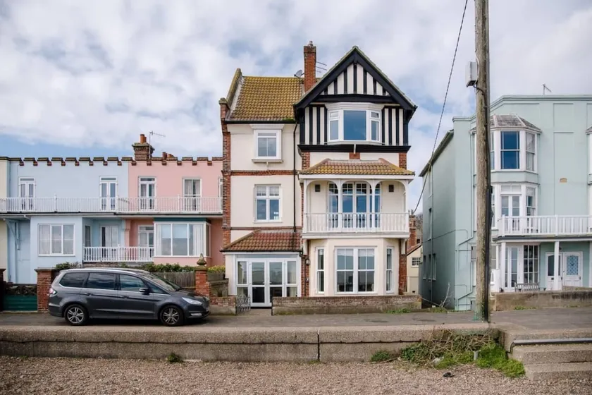 Tower House, Aldeburgh - Image 1