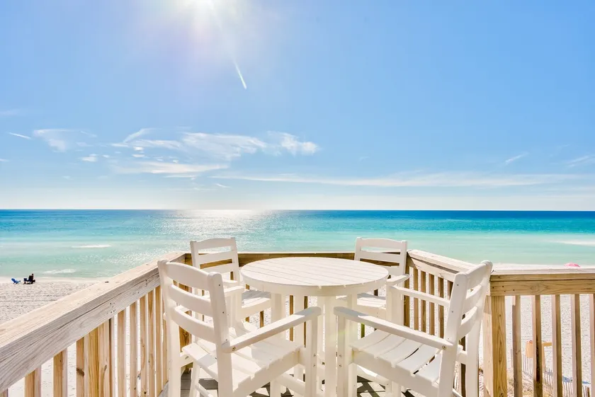 Waterside Dreams with Private Beach and Next To World Famous Pompano Joe's - Image 1