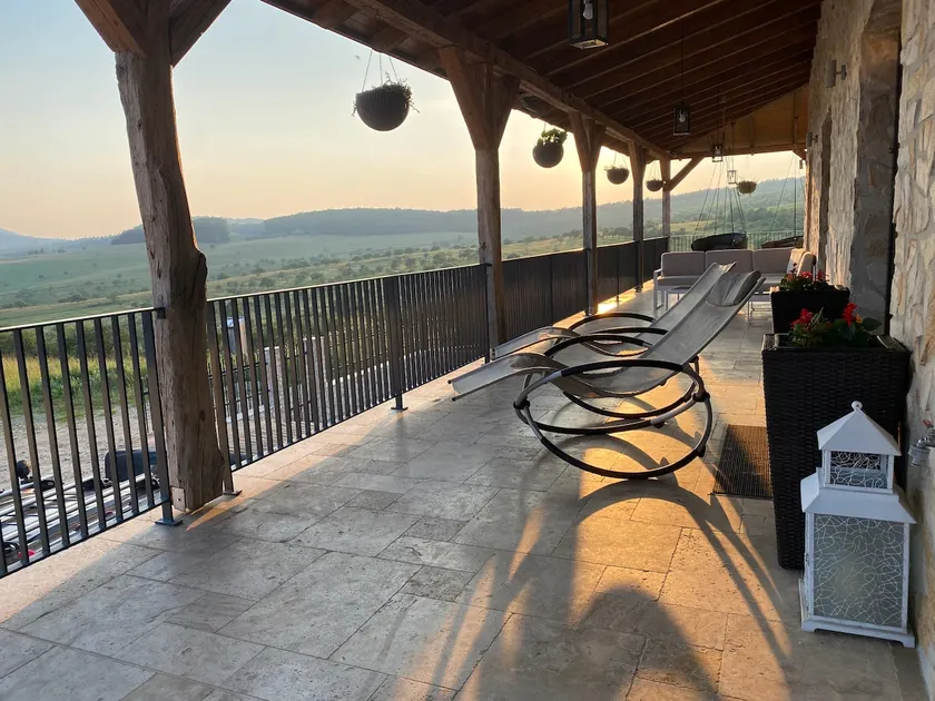 Villa Transylvania - Image 1