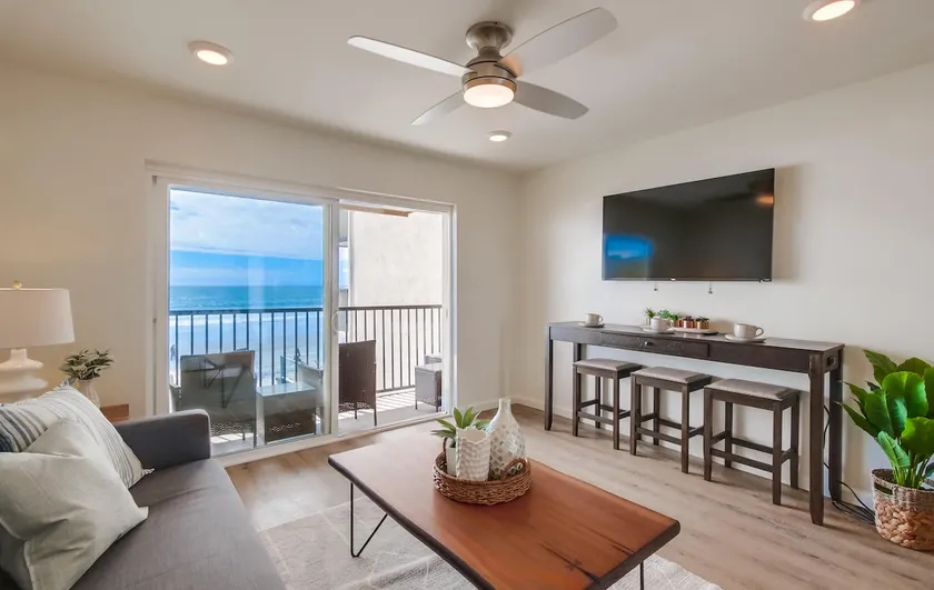 Tyson Park House #A - Oceanfront Studio - Image 1