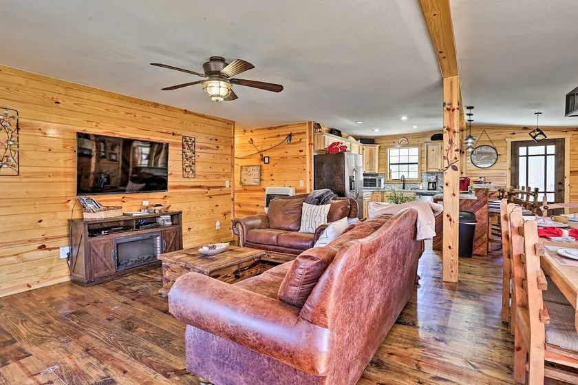 Serene Cabins w/ Decks & 8 Acres on Kiamichi River - Image 1