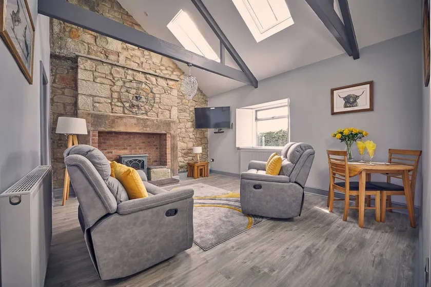 Host & Stay - Bluebell Cottage - Image 1