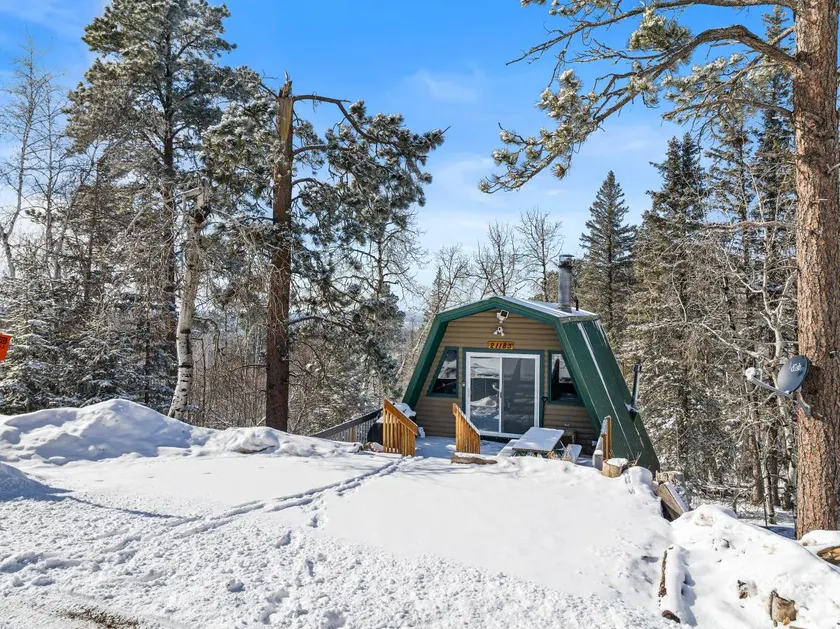 Haylie's Hideaway - Image 1