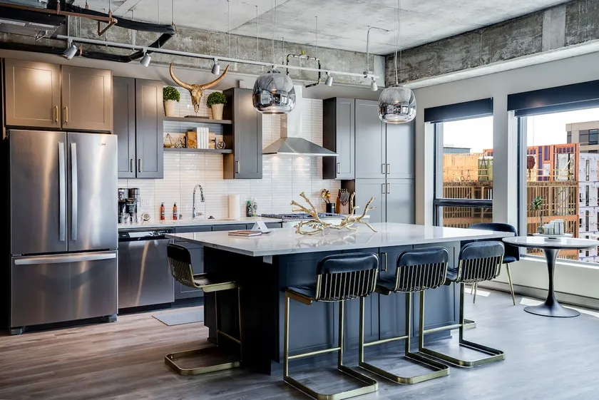 MINNeSTAY* Sable 501 Luxury Two Story Loft - Image 1