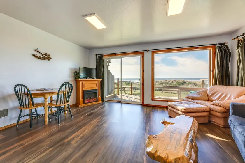 Sanderling Sea Cottages, Unit 13 - Image 1