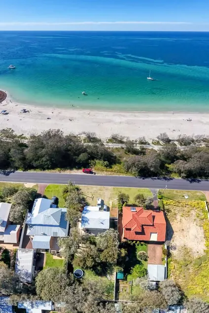 Abbey Beachviews with WiFi - Image 1