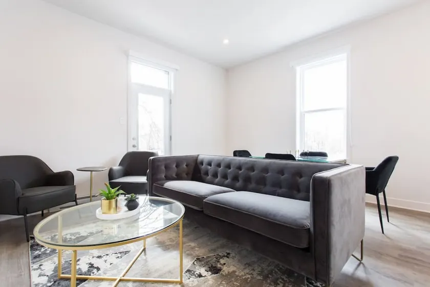 Fresh 1 Bdr in the Heart of Mile End by Denstays - Image 1