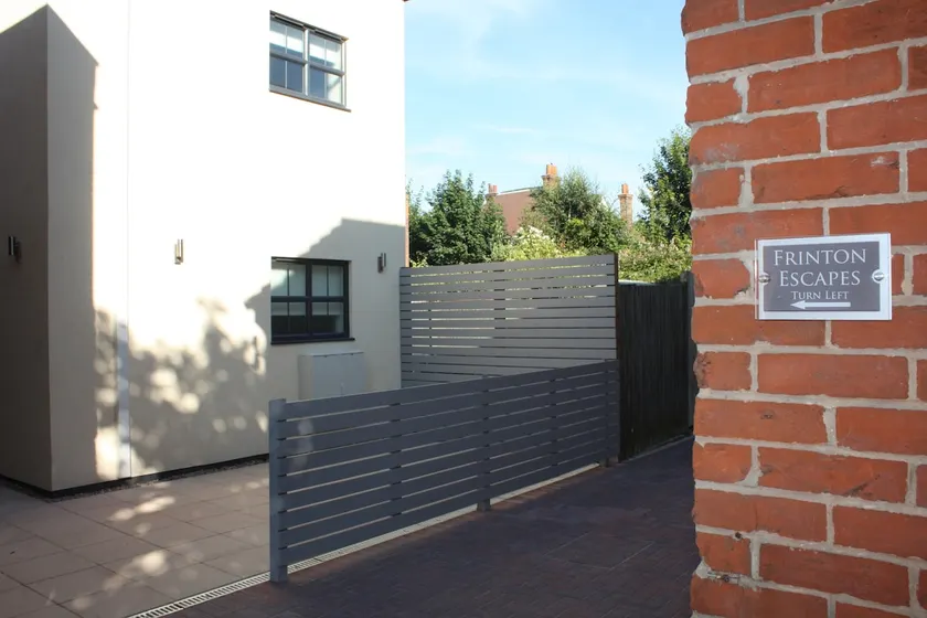 Studio-Apartment-Private-Ground Floor - Image 1