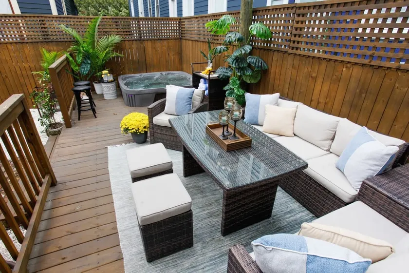 Renovated Victorian District Home Hot Tub - Image 1