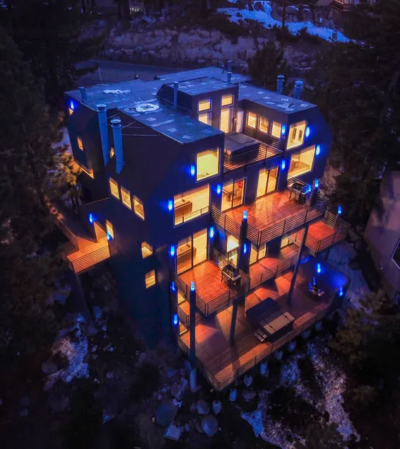 Luxe11 blue diamond lake tahoe hot tub - Image 1