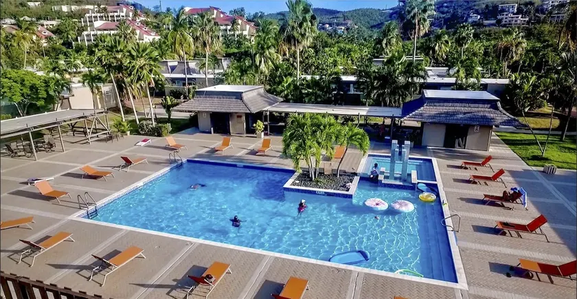 Pineapple Village 3800 in St. Thomas - Image 1