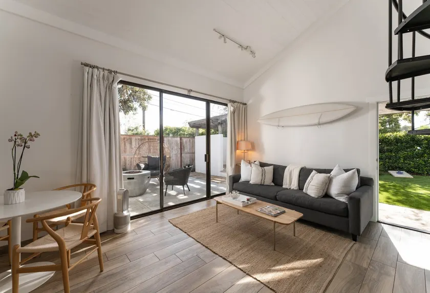 The Beach Loft- Private, Remodeled, Walkable! - Image 1