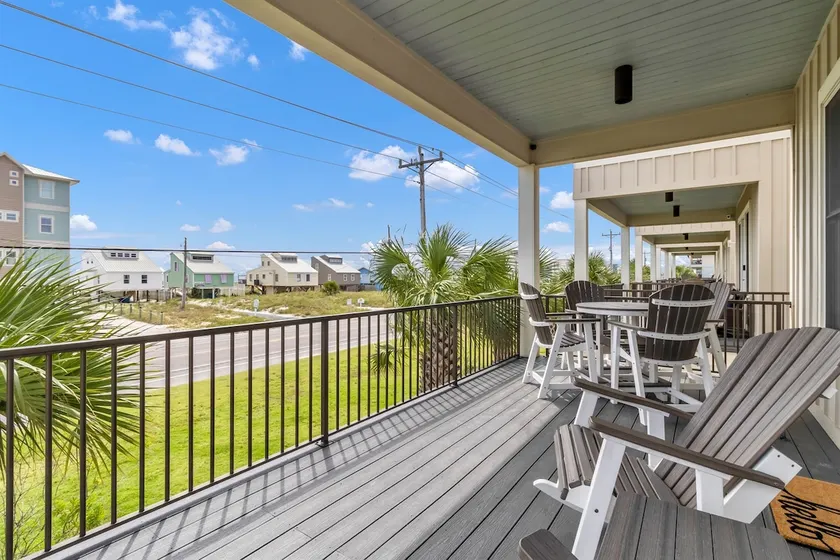 Gorgeous 4 BR for 13 | Large Pool | 2 Beach Access - Image 1