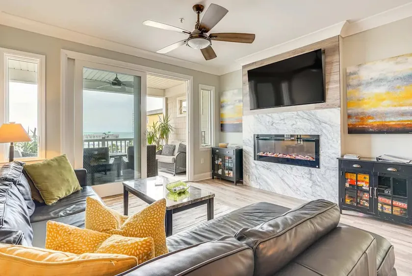 San Souci By The Sea - Your Folly Beach Oasis - Image 1