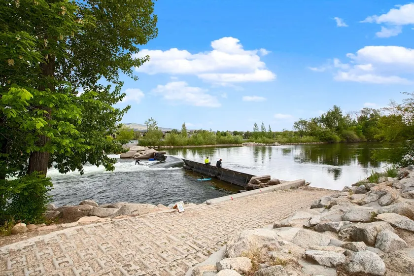 Views of the River w/ 2 Bikes to Cruise the Boise Greenbelt! Steps to Whitewater Park & Quinn's Pond - Image 1